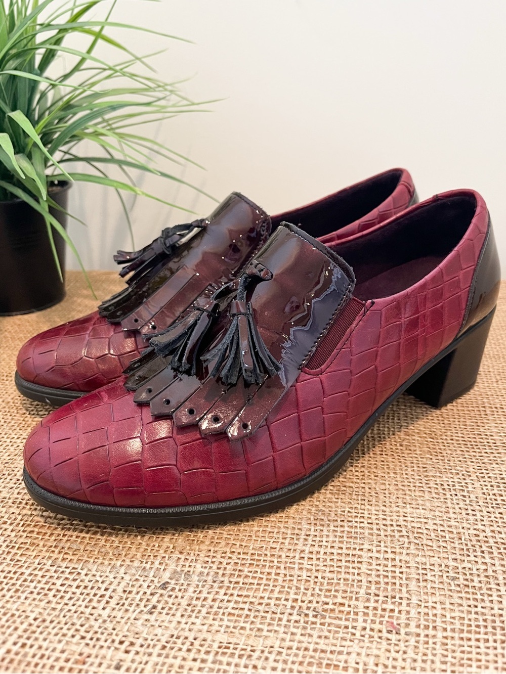 Pitillos Kiltie Tassel Block Heel Loafer Size 38